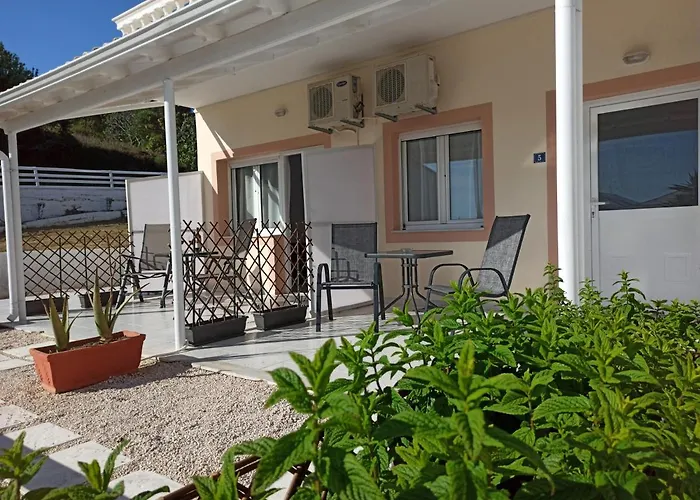 Wave Marathias Apartments